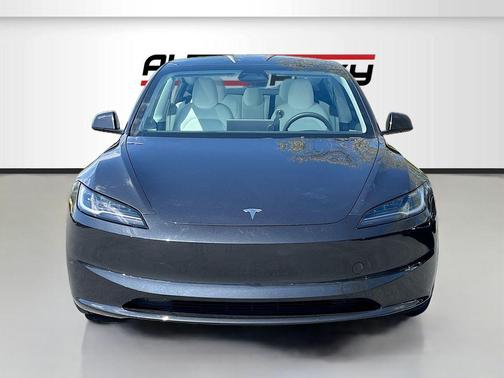 2024 Tesla Model 3 Long Range