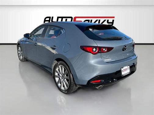 2023 Mazda Mazda3 2.5 S Carbon Edition