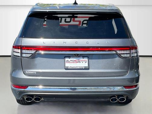 Gray Metallic 2023 Lincoln Aviator Reserve AWD