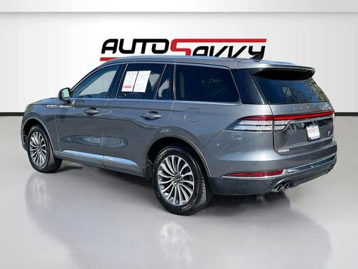 Gray Metallic 2023 Lincoln Aviator Reserve AWD