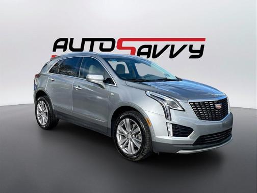 Silver Metallic 2024 Cadillac XT5 Premium Luxury