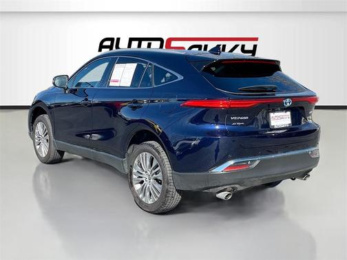 2024 Toyota Venza XLE