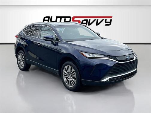 2024 Toyota Venza XLE