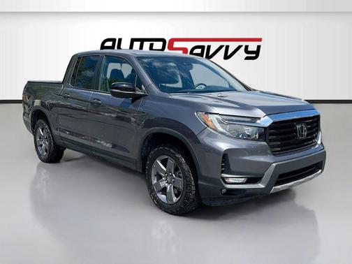 Sonic Gray Pearl 2024 Honda Ridgeline TrailSport