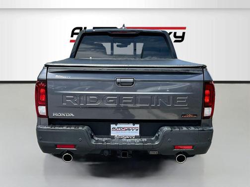 Sonic Gray Pearl 2024 Honda Ridgeline TrailSport