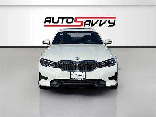 2021 BMW 330 i xDrive