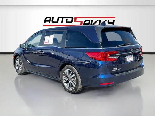 Dark Blue 2024 Honda Odyssey Touring