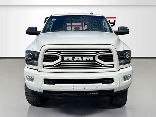 Pearl White 2018 RAM 2500 Laramie