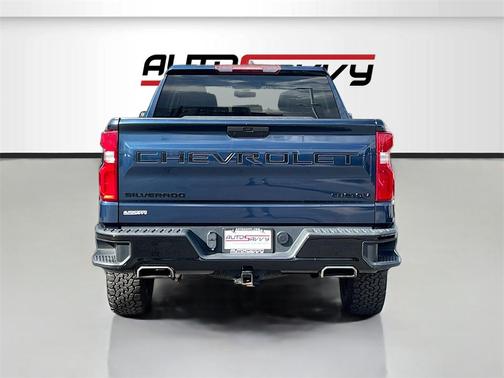 2020 Chevrolet Silverado 1500 Custom Trail Boss