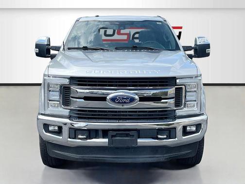 Ingot Silver 2018 Ford F-250 Platinum