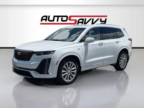Crystal White Tri-Coat 2024 Cadillac XT6 Premium Luxury AWD