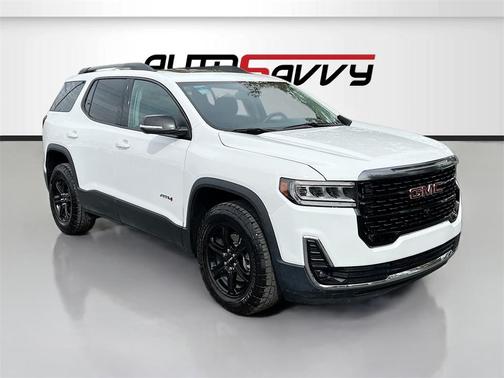 2023 GMC Acadia AT4