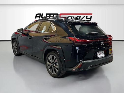 Obsidian Black 2025 Lexus UX 300h 300H F DESIGN