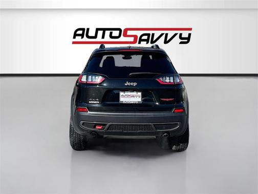 2022 Jeep Cherokee Trailhawk