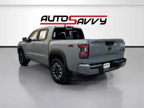 Boulder Gray Metallic 2024 Nissan Frontier PRO-4X