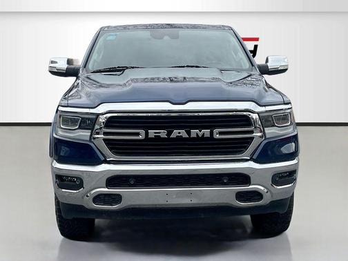 Patriot Blue Pearlcoat 2022 RAM 1500 Laramie