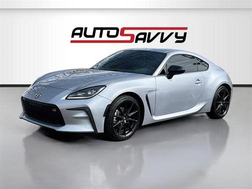 2025 Toyota GR86 Premium