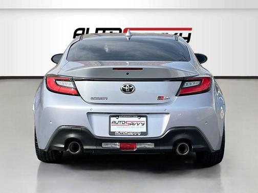 2025 Toyota GR86 Premium