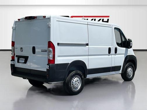 Bright White Clearcoat 2025 RAM ProMaster 1500 Low Roof
