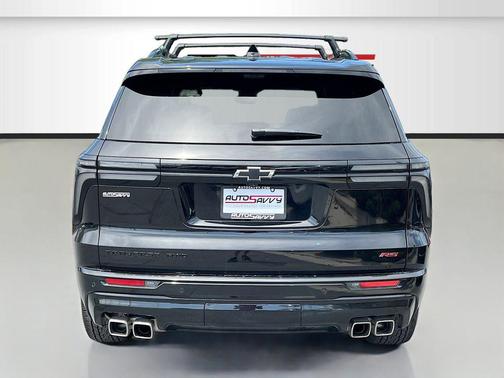 Mosaic Black Metallic 2025 Chevrolet Traverse RS