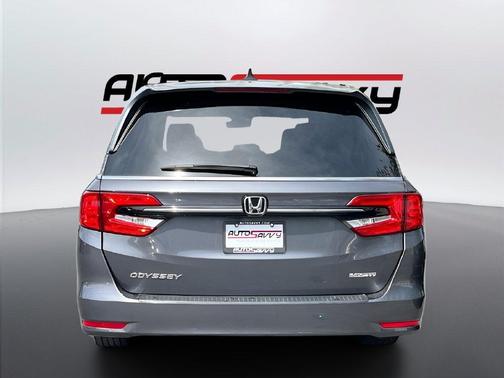 Gray 2023 Honda Odyssey EX-L