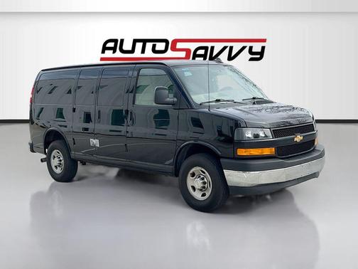 2024 Chevrolet Express 2500 Work Van