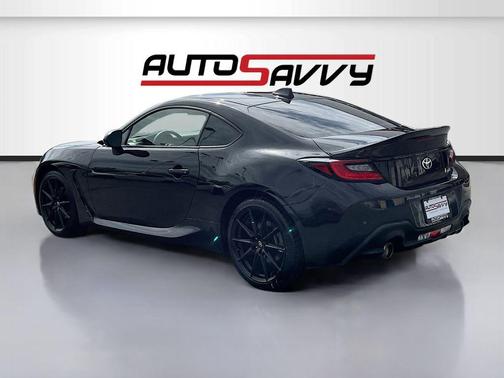 2025 Toyota GR86 Premium