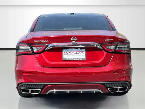 2023 Nissan Maxima Platinum
