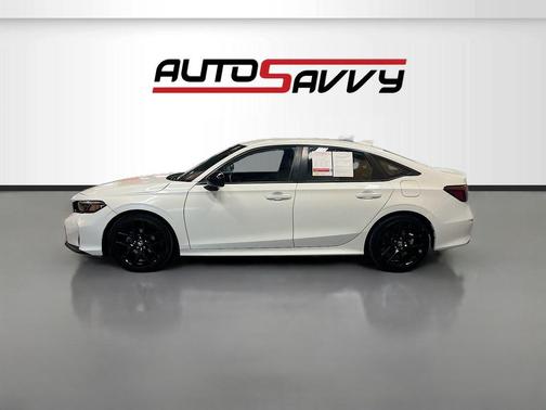 White 2025 Honda Civic Sport