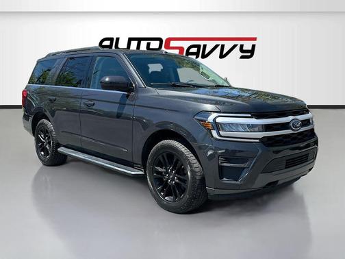 Dark Matter Metallic 2022 Ford Expedition XLT