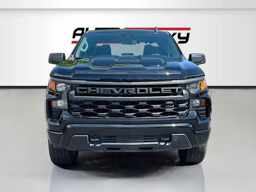 Black 2024 Chevrolet Silverado 1500 Custom Trail Boss