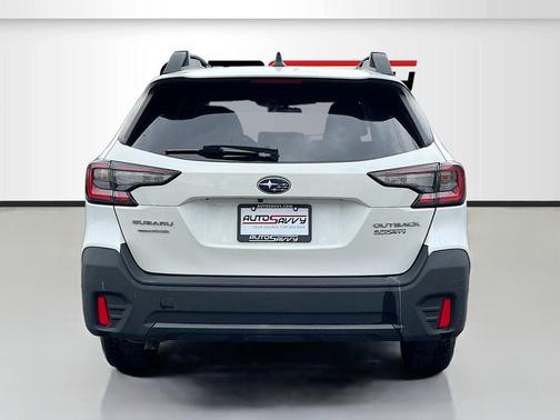 Crystal White Pearl 2024 Subaru Outback Premium