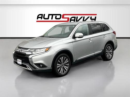 2019 Mitsubishi Outlander SE