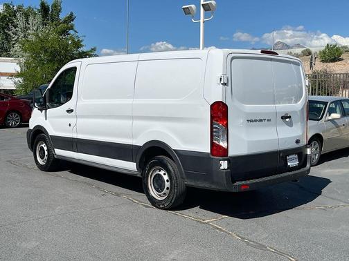 Oxford White 2022 Ford Transit-150 BASE