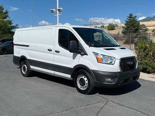 Oxford White 2022 Ford Transit-150 BASE