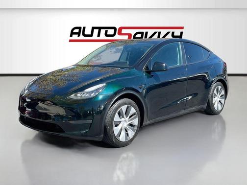 Green 2021 Tesla Model Y Standard Range
