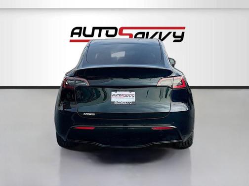 Green 2021 Tesla Model Y Standard Range