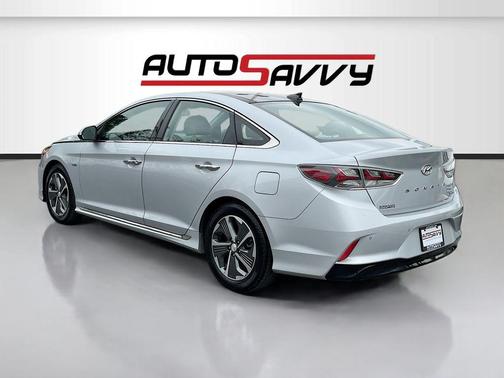 Ion Silver 2019 Hyundai SONATA Hybrid Limited