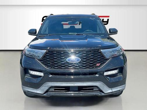 Black Metallic 2020 Ford Explorer ST