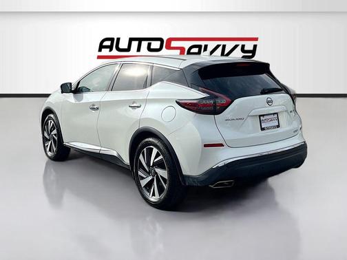 2023 Nissan Murano SL