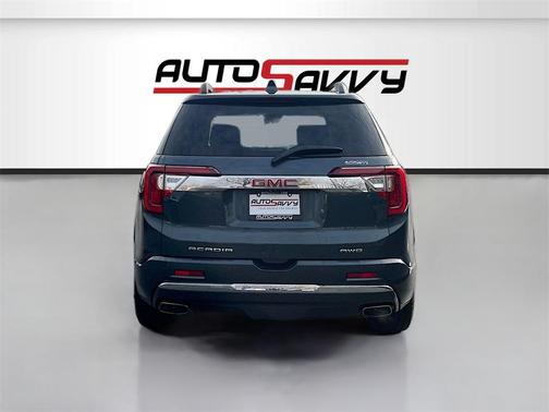 2020 GMC Acadia Denali