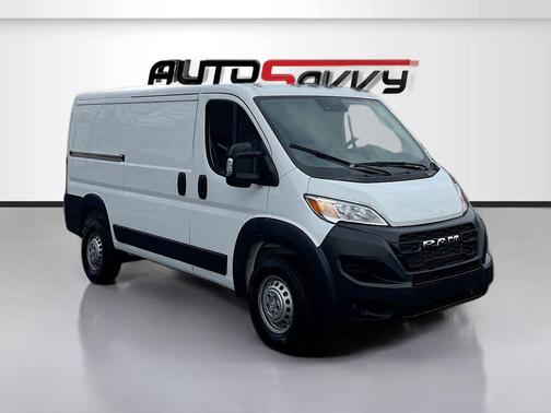 2025 RAM ProMaster 1500 Low Roof