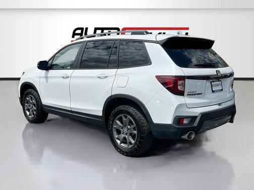 Platinum White 2024 Honda Passport TrailSport
