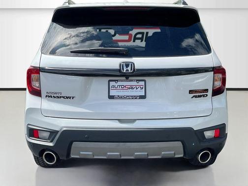 Platinum White 2024 Honda Passport TrailSport