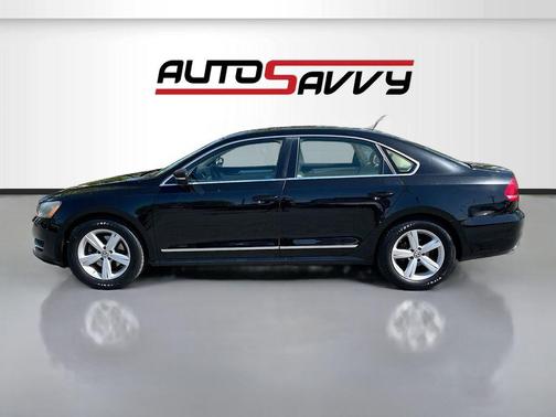 Black 2013 Volkswagen Passat 2.0 TDI SE