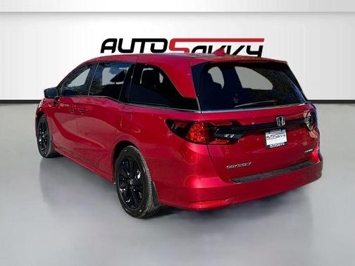 2024 Honda Odyssey Sport