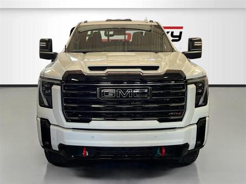 2025 GMC Sierra 3500 AT4