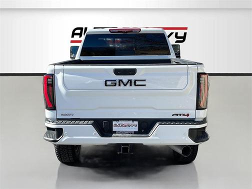 2025 GMC Sierra 3500 AT4