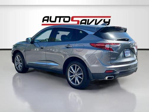 Gray 2024 Acura RDX Technology Package