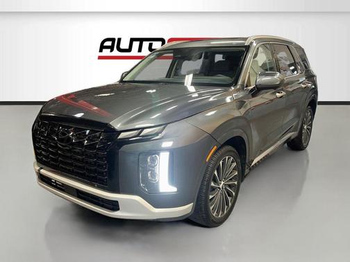 Steel / Graphite 2023 Hyundai PALISADE Calligraphy